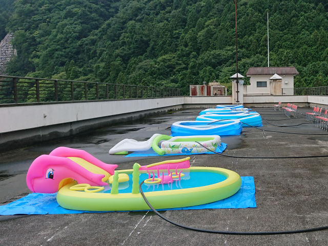 天空のミニプールオープン! 小さなお子様大集合! 天空のミニプールオープン! 小さなお子様大集合!